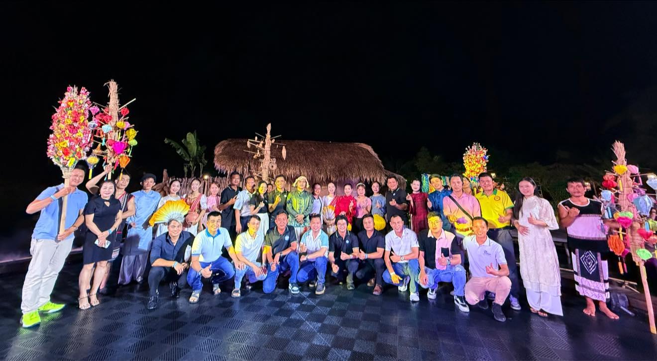 Kết nối Hướng dẫn viên - Mở rộng cơ hội liên kết du lịch biển đảo