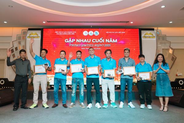 Hướng dẫn viên Du lịch Khánh Hoà tổ chức Tổng kết và Gặp nhau cuối năm 2025: Gắn kết – Tri ân – Phát triển bền vững